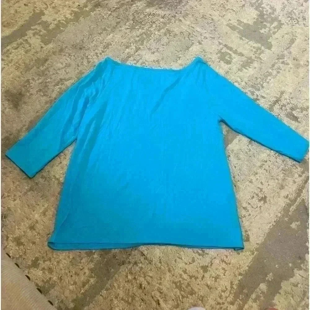 Chicos size 2 Perfect Blue